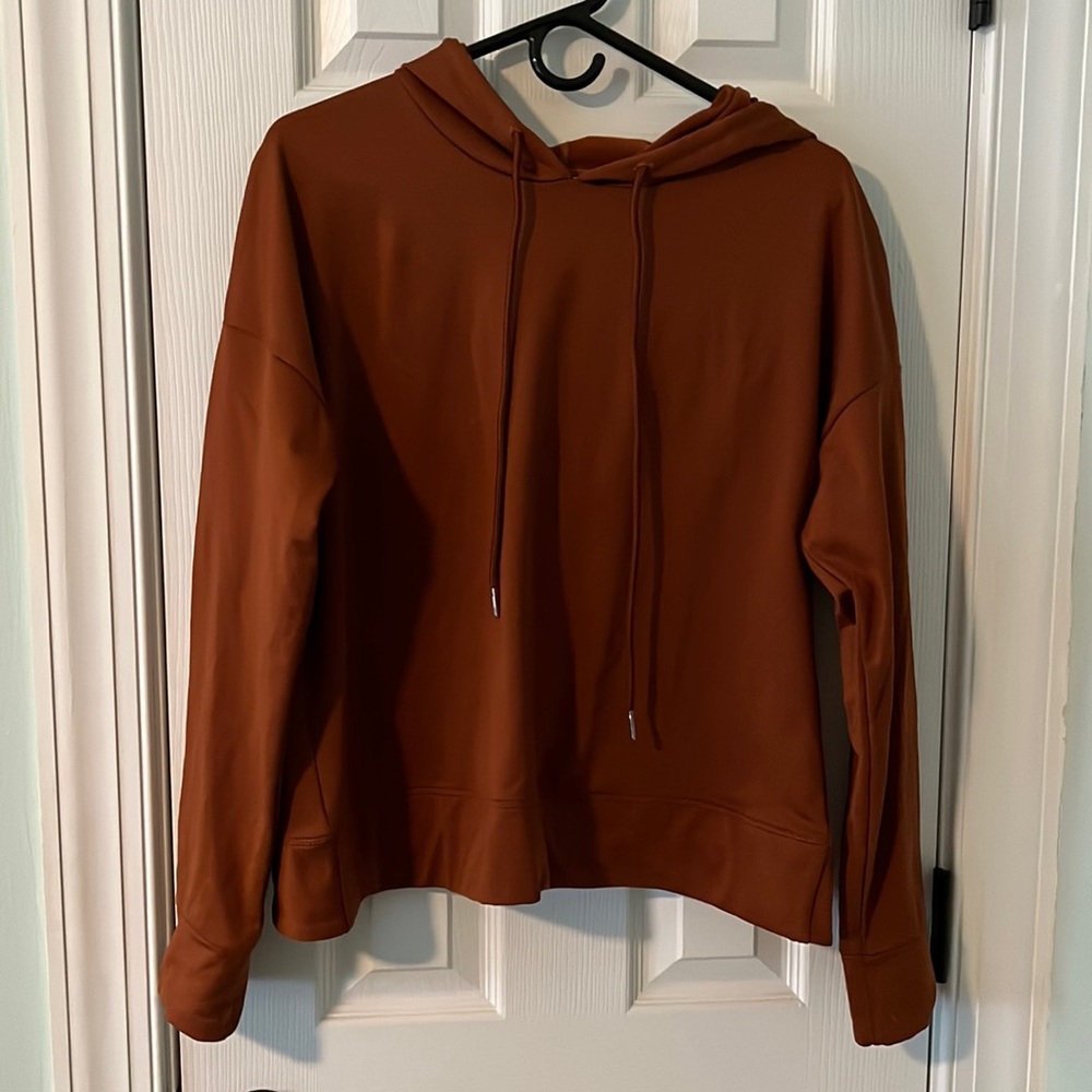 SENITA Crossover Hoodie
